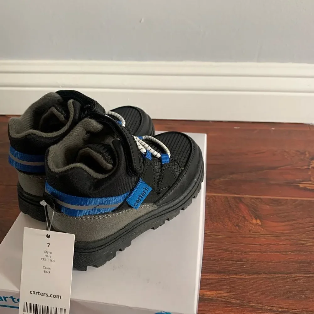 🧡Carter’s boys hart  size 7 boot🧡, NIB
